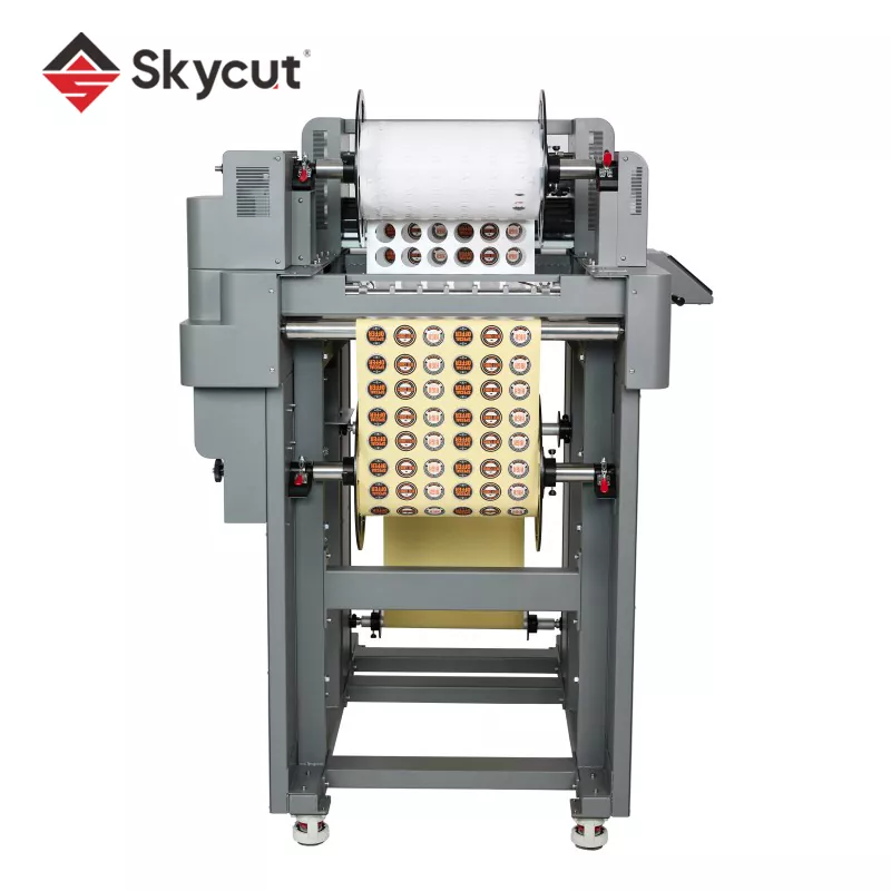 Máy cắt bế nhãn cuộn để cuộn